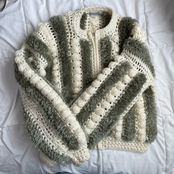 VINTAGE Sage and Cream cropped cardigan - Picture 4 of 13